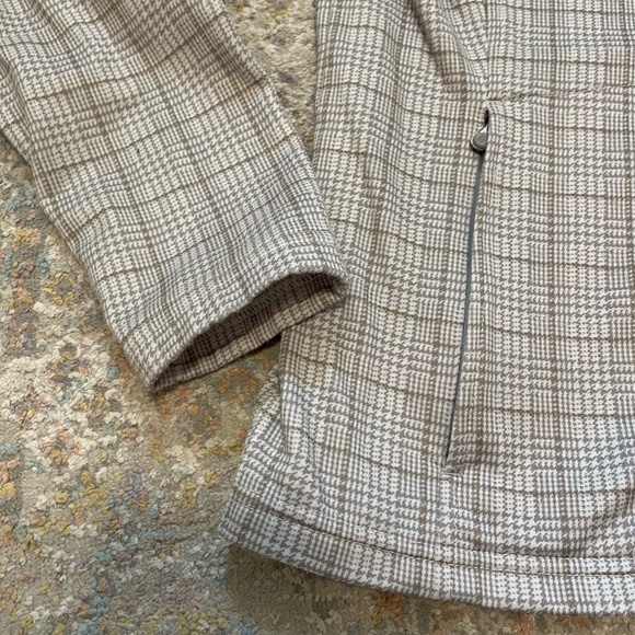 The North Face Plaid Zip-up Sweater - Picture 3 of 11